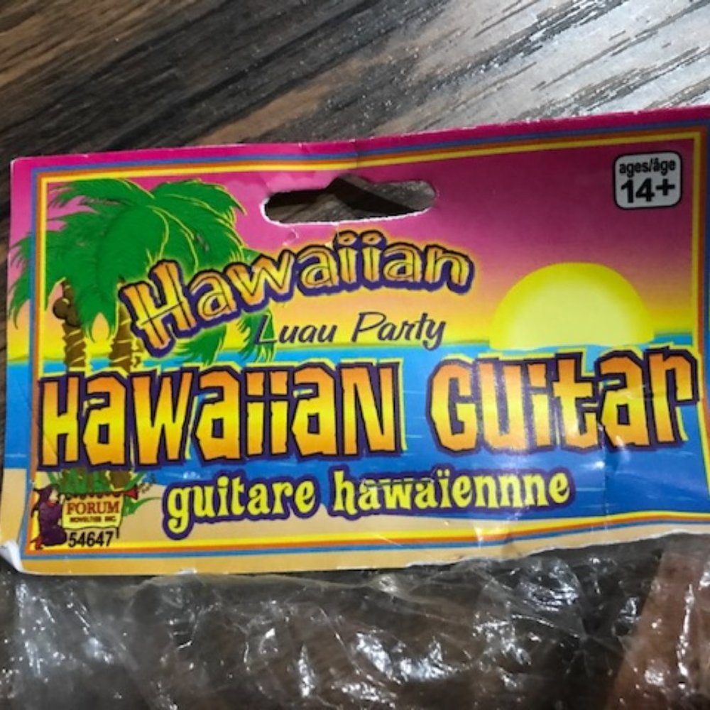 Hawaiian Guitar - NWT - Picture 6 of 6